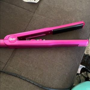 GVP flatiron in hot pink.